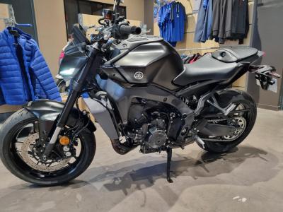 YAMAHA MT09
