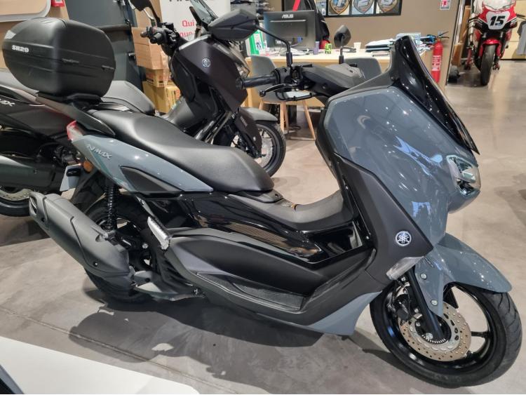 YAMAHA NMAX 125