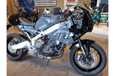 YAMAHA XSR 900 GP