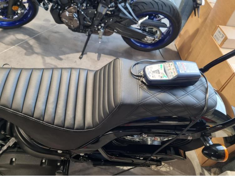 HARLEY-DAVIDSON SOFTAIL STREET BOB 107 